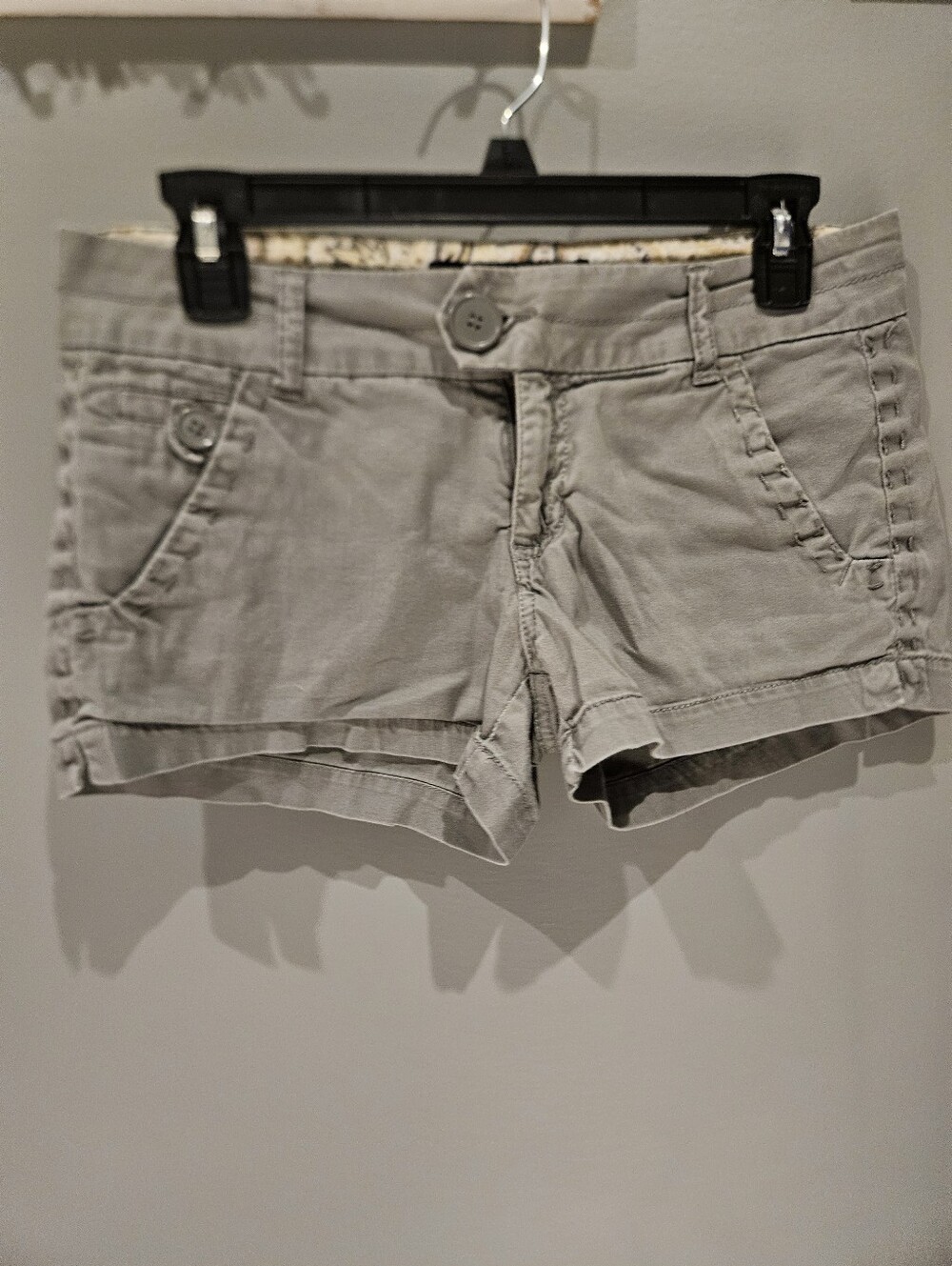 FREESTYLE Women’s Casual Gray Cotton Shorts - Classic Summer Staple Size 7